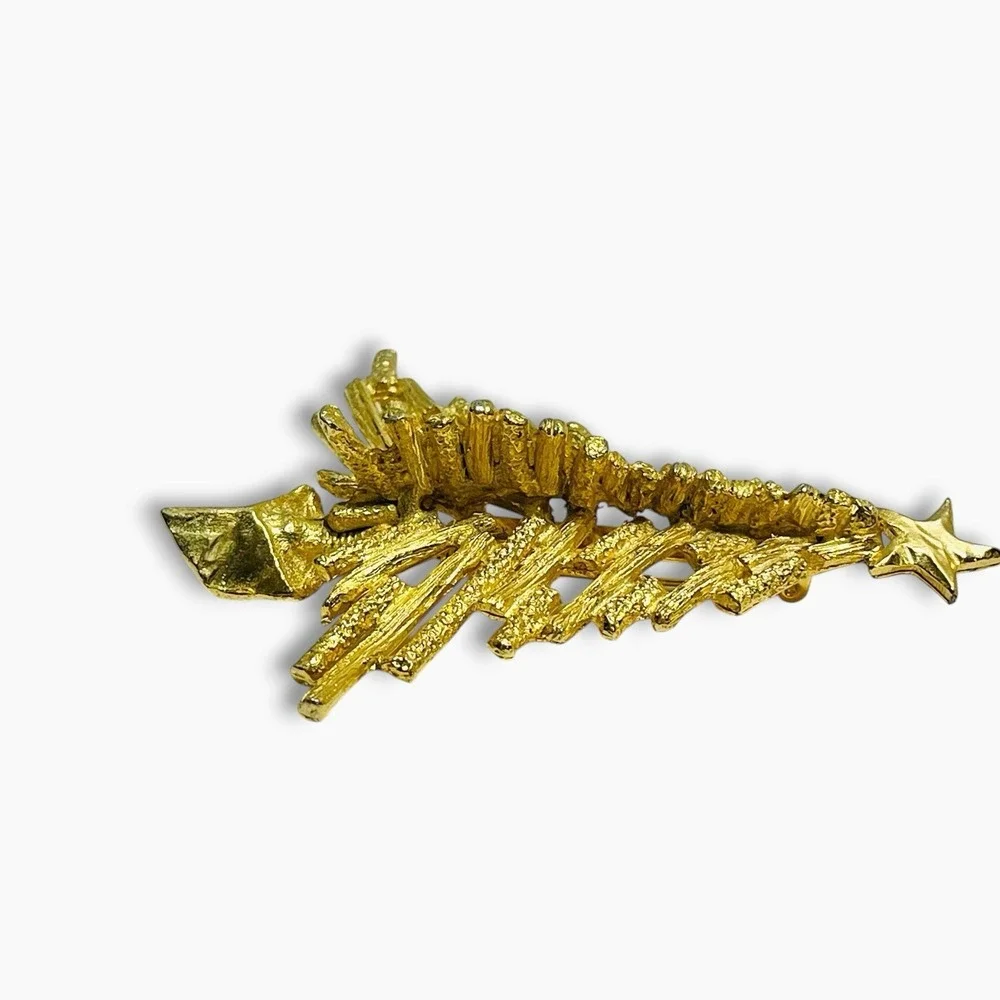 Vintage Raffine Gold Christmas Tree Holiday Brooch Pin 3D